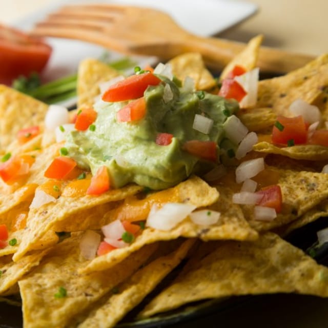 3 Nachitos.
