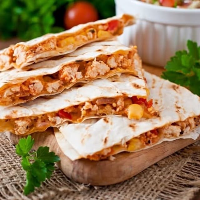 Lunch Quesadilla Veracruz.